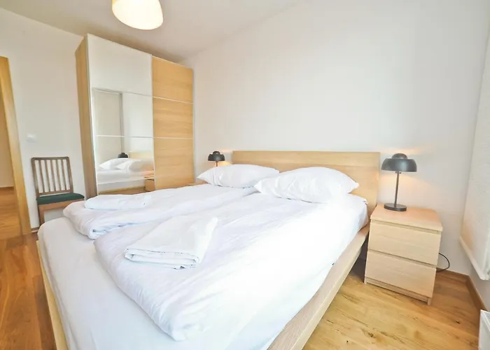 Apartment Grand - Three Bedrooms With Panorama Of The Old Town