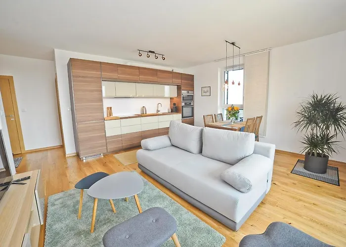 Grand - Three Bedrooms With Panorama Of The Old Town Apartment *