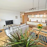 Grand - Three Bedrooms With Panorama Of The Old Town Gdańsk